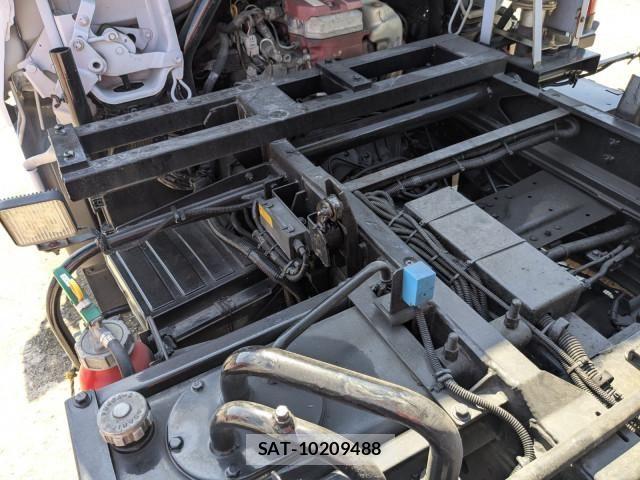 Hino DUTRO 2019-05 7961300-23