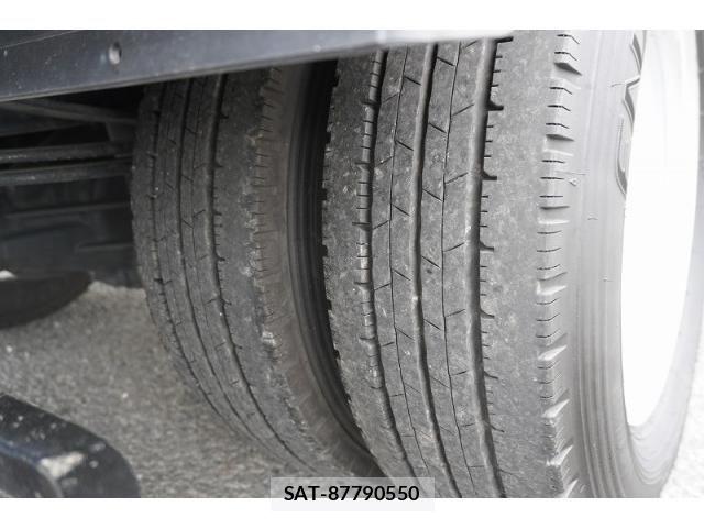 Hino DUTRO 2021-05 7961301-9
