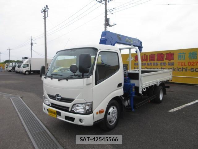 Hino DUTRO 2018-01 7961284-0