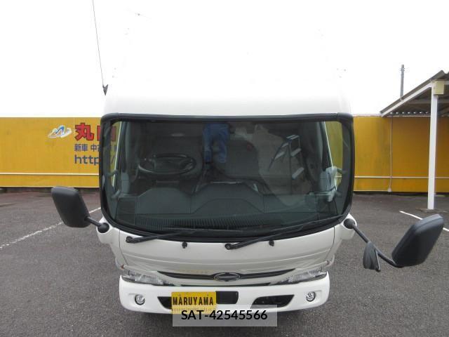 Hino DUTRO 2018-01 7961284-14