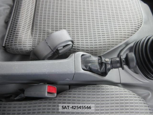 Hino DUTRO 2018-01 7961284-22