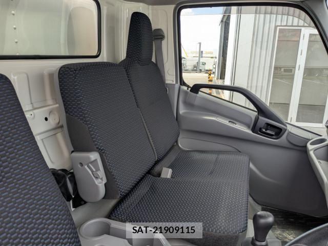 Hino DUTRO 2022-07 7961281-9