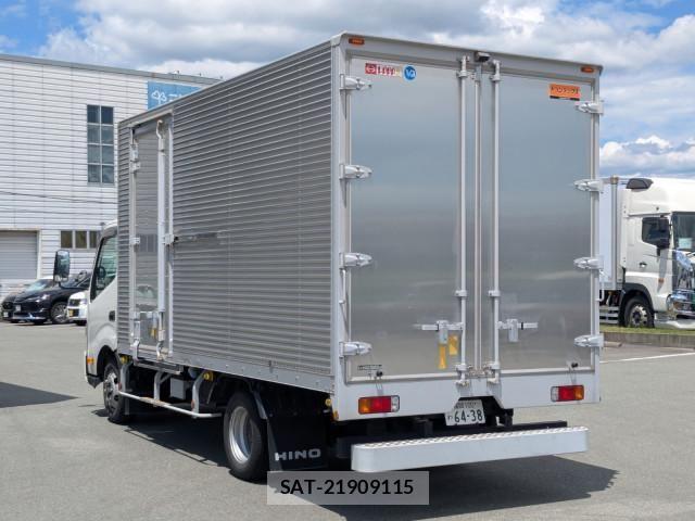 Hino DUTRO 2022-07 7961281-2