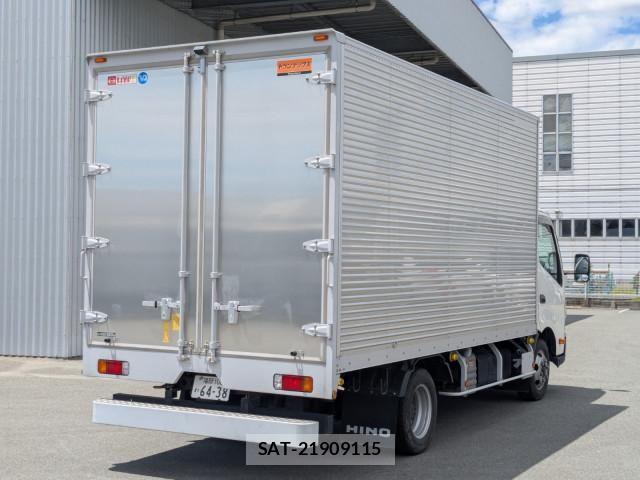 Hino DUTRO 2022-07 7961281-3