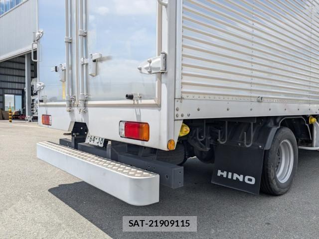 Hino DUTRO 2022-07 7961281-5