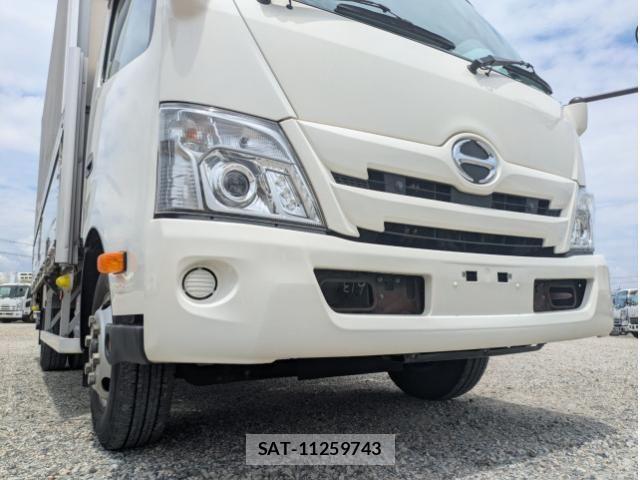 Hino DUTRO 2019-10 7961280-2