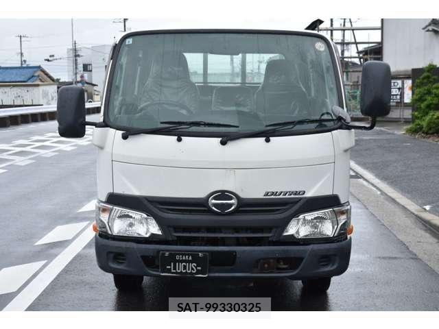 Hino DUTRO 2019-08 7961298-5