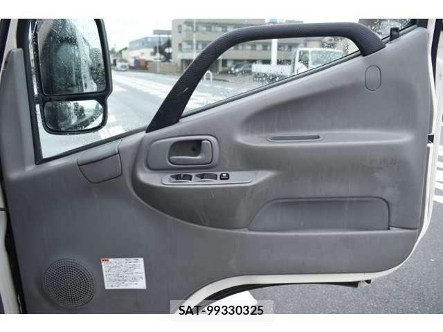 Hino DUTRO 2019-08 7961298-7