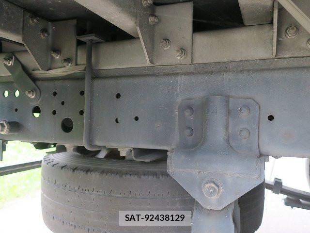 Hino DUTRO 2018-12 7979090-11