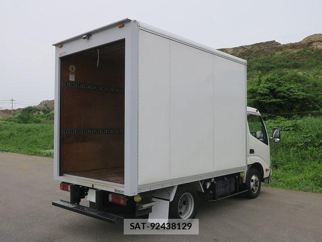 Hino DUTRO 2018-12 7979090-4