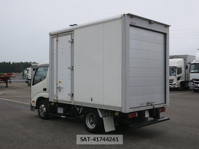 Hino DUTRO 2018-12 7979092-3