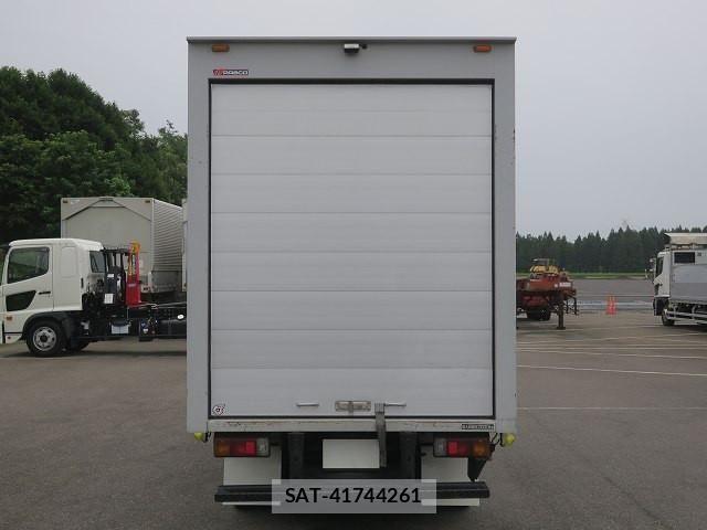 Hino DUTRO 2018-12 7979092-4