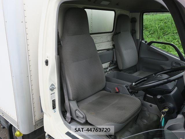 Hino DUTRO 2018-12 7979091-15