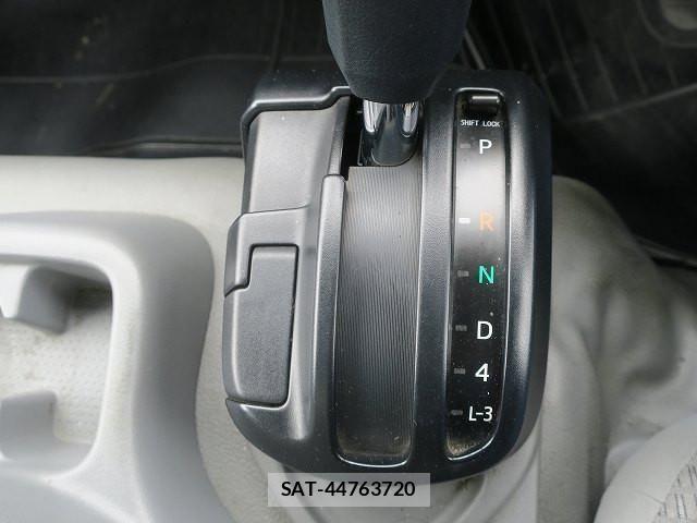 Hino DUTRO 2018-12 7979091-20