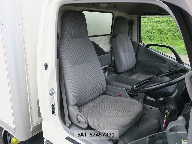 Hino DUTRO 2018-12 7979093-14