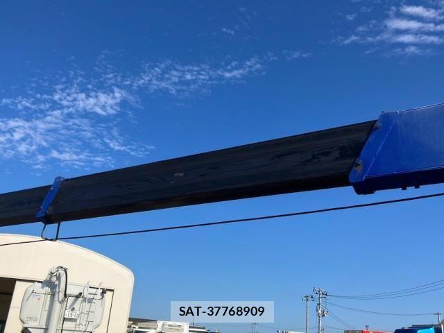 Hino DUTRO 2010-11 7979088-10