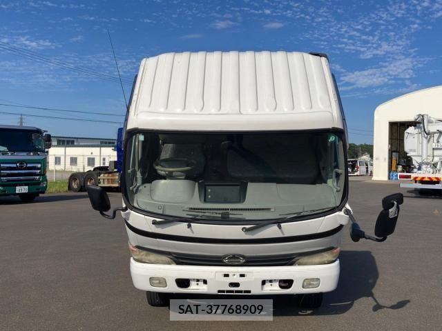 Hino DUTRO 2010-11 7979088-23