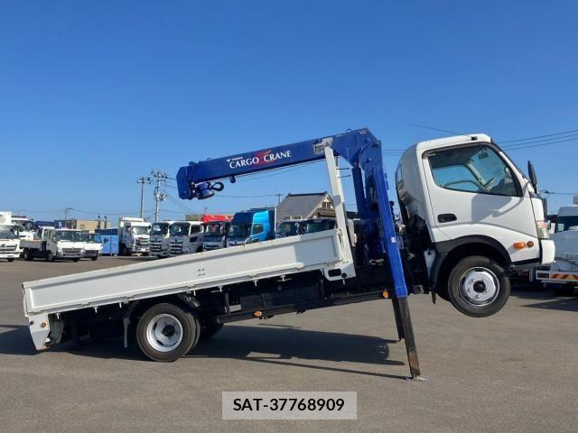 Hino DUTRO 2010-11 7979088-5