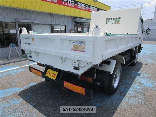 Hino DUTRO 2010-09 8035319-6