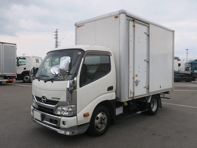 Hino DUTRO 2018-12 8060563-0