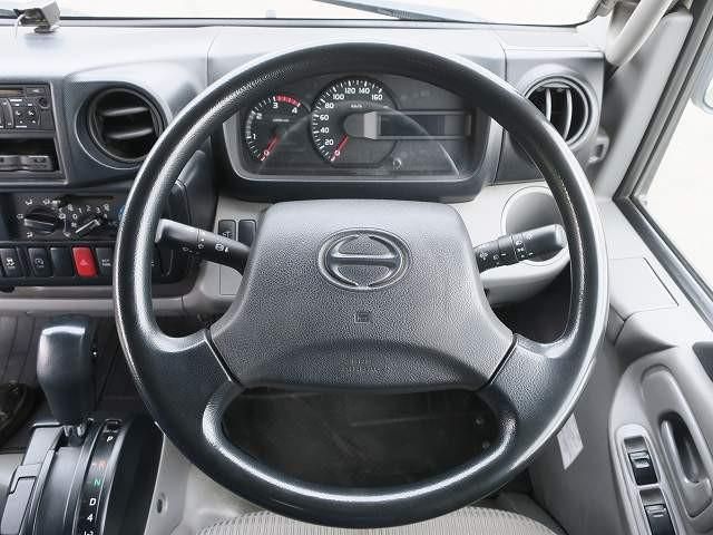 Hino DUTRO 2018-12 8060563-12