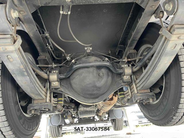 Hino DUTRO 2018-05 8073615-26