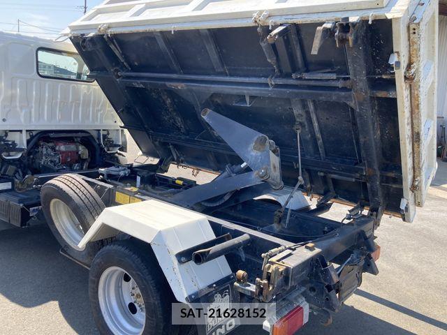 Hino DUTRO 2018-09 8073619-12