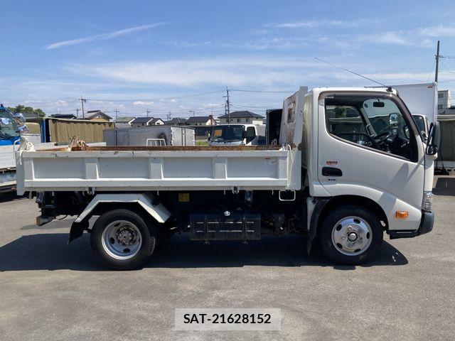 Hino DUTRO 2018-09 8073619-4