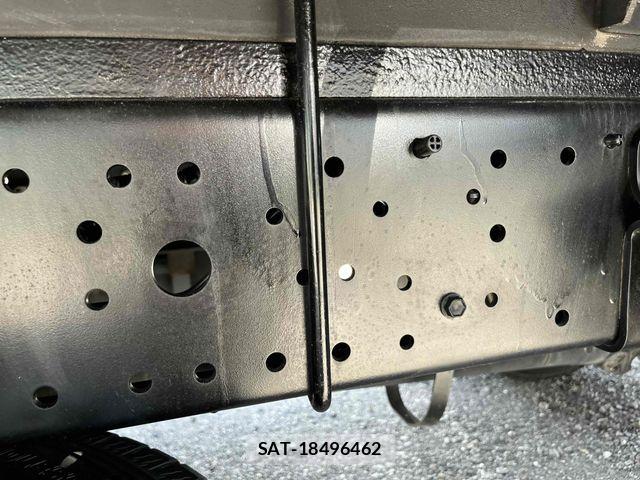 Hino DUTRO 2015-06 8073616-28