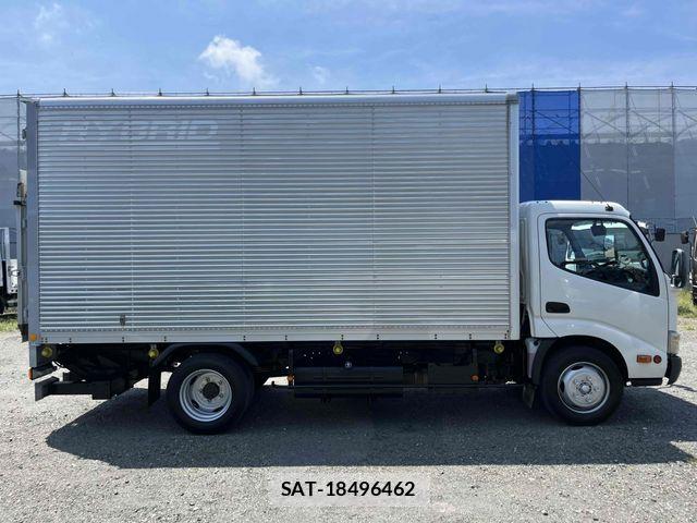 Hino DUTRO 2015-06 8073616-2