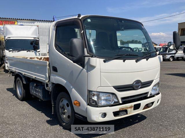 Hino DUTRO 2016-11 8073622-0