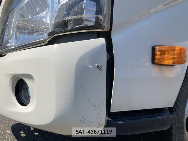 Hino DUTRO 2016-11 8073622-15