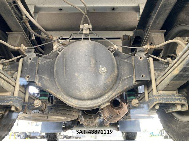 Hino DUTRO 2016-11 8073622-19