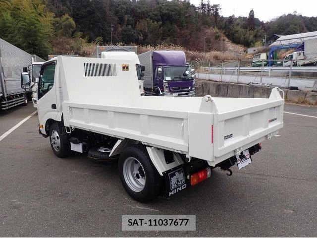 Hino DUTRO 2026-01 8073614-3