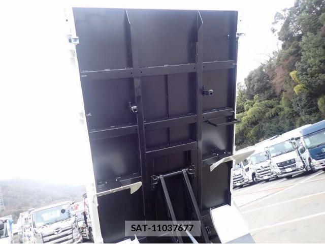 Hino DUTRO 2026-01 8073614-8