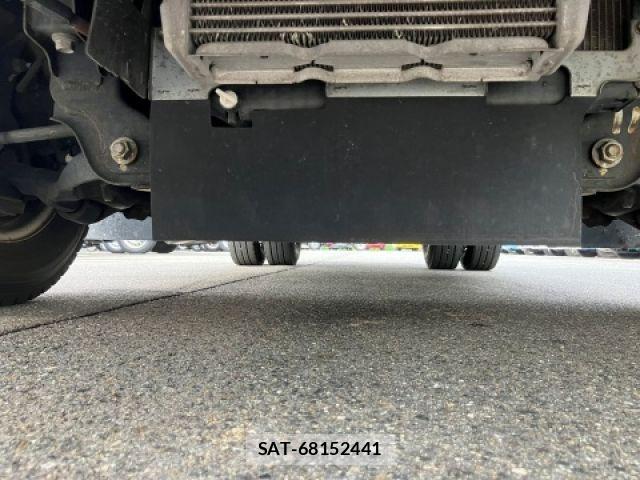Hino DUTRO 2021-03 8073617-10