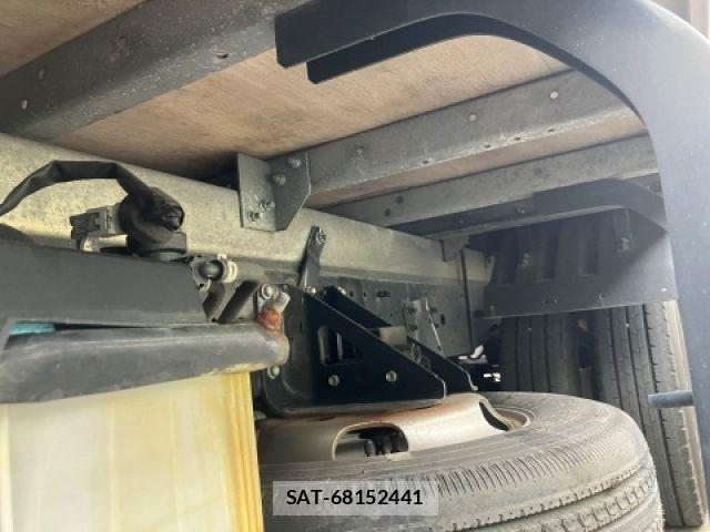 Hino DUTRO 2021-03 8073617-11