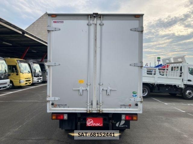 Hino DUTRO 2021-03 8073617-3