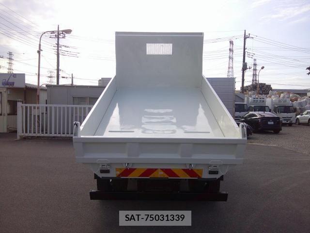 Hino DUTRO 2018-08 8073613-9