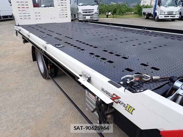 Hino DUTRO 2026-01 8098962-9