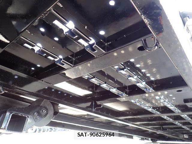Hino DUTRO 2026-01 8098962-10