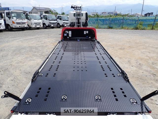 Hino DUTRO 2026-01 8098962-7