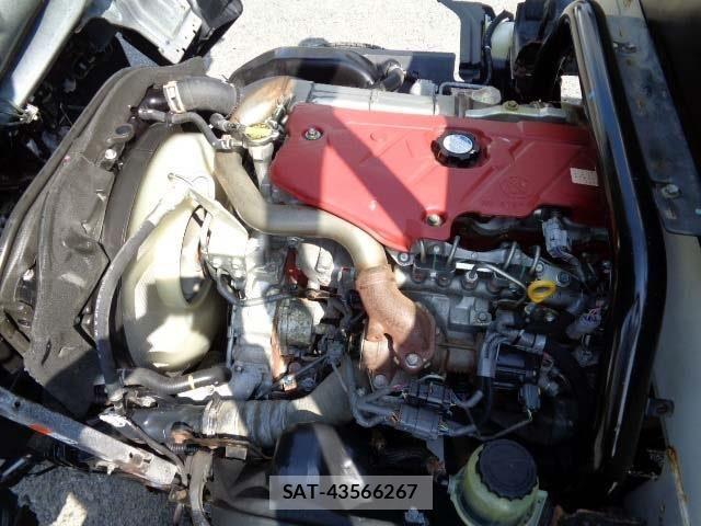 Hino DUTRO 2019-07 8098966-3