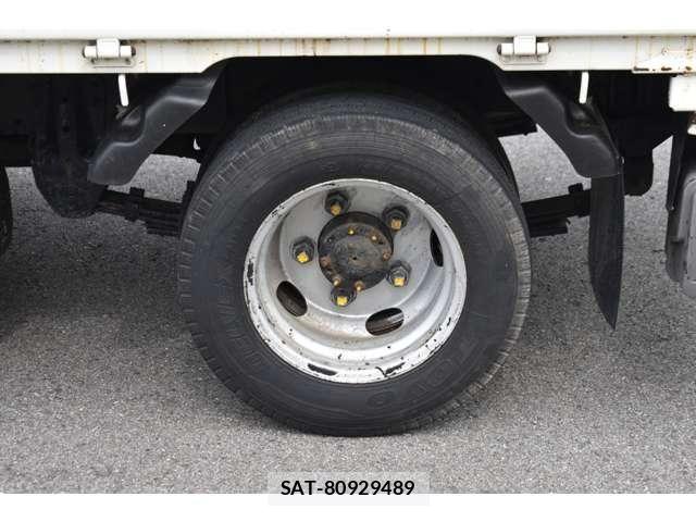 Hino DUTRO 2014-07 8098964-7