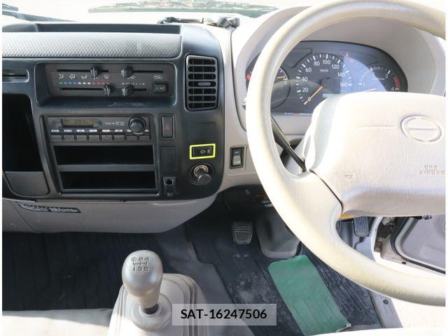 Hino DUTRO 2011-07 8145737-22
