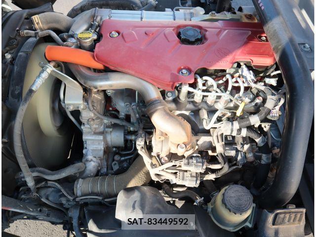 Hino DUTRO 2020-04 8145738-24