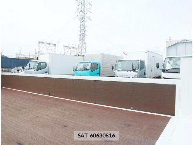 Hino DUTRO 2024-05 8158311-11