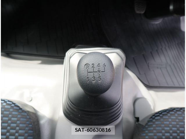 Hino DUTRO 2024-05 8158311-20