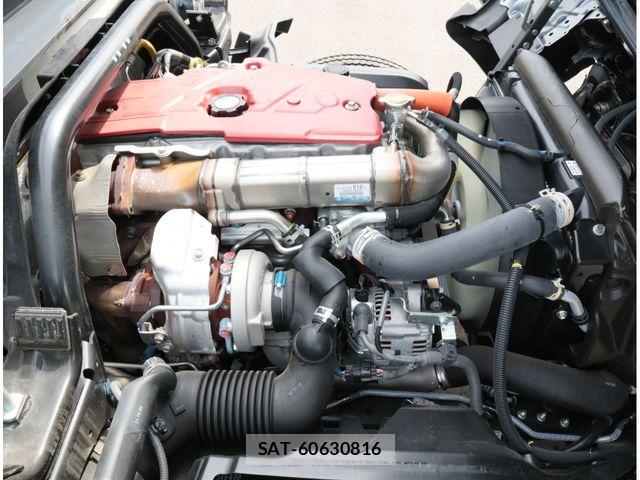 Hino DUTRO 2024-05 8158311-28