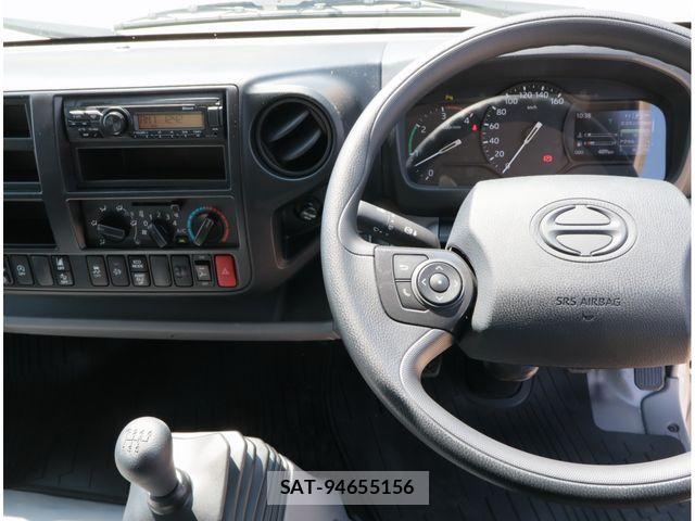 Hino DUTRO 2024-01 8158314-19